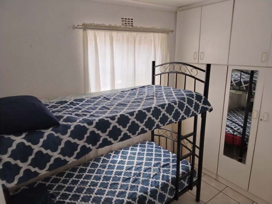 2 Bedroom Property for Sale in St Dumas Western Cape